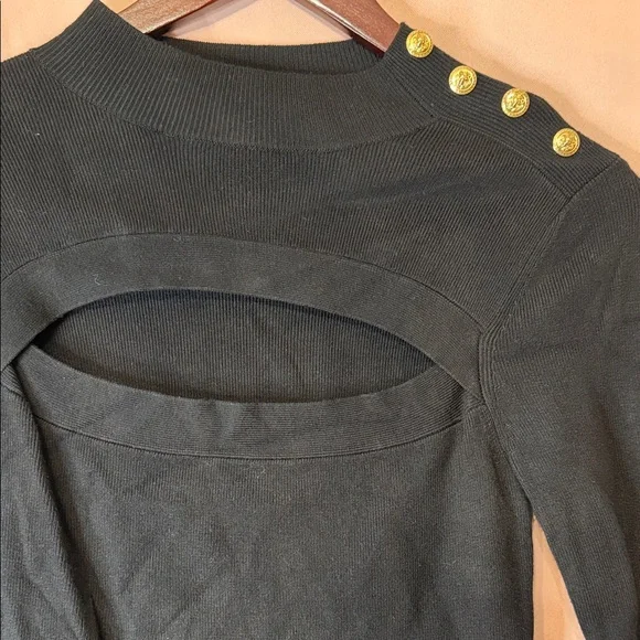 BOLD elements Black Long Sleeve Top with Gold Accents - Picture 2 of 6